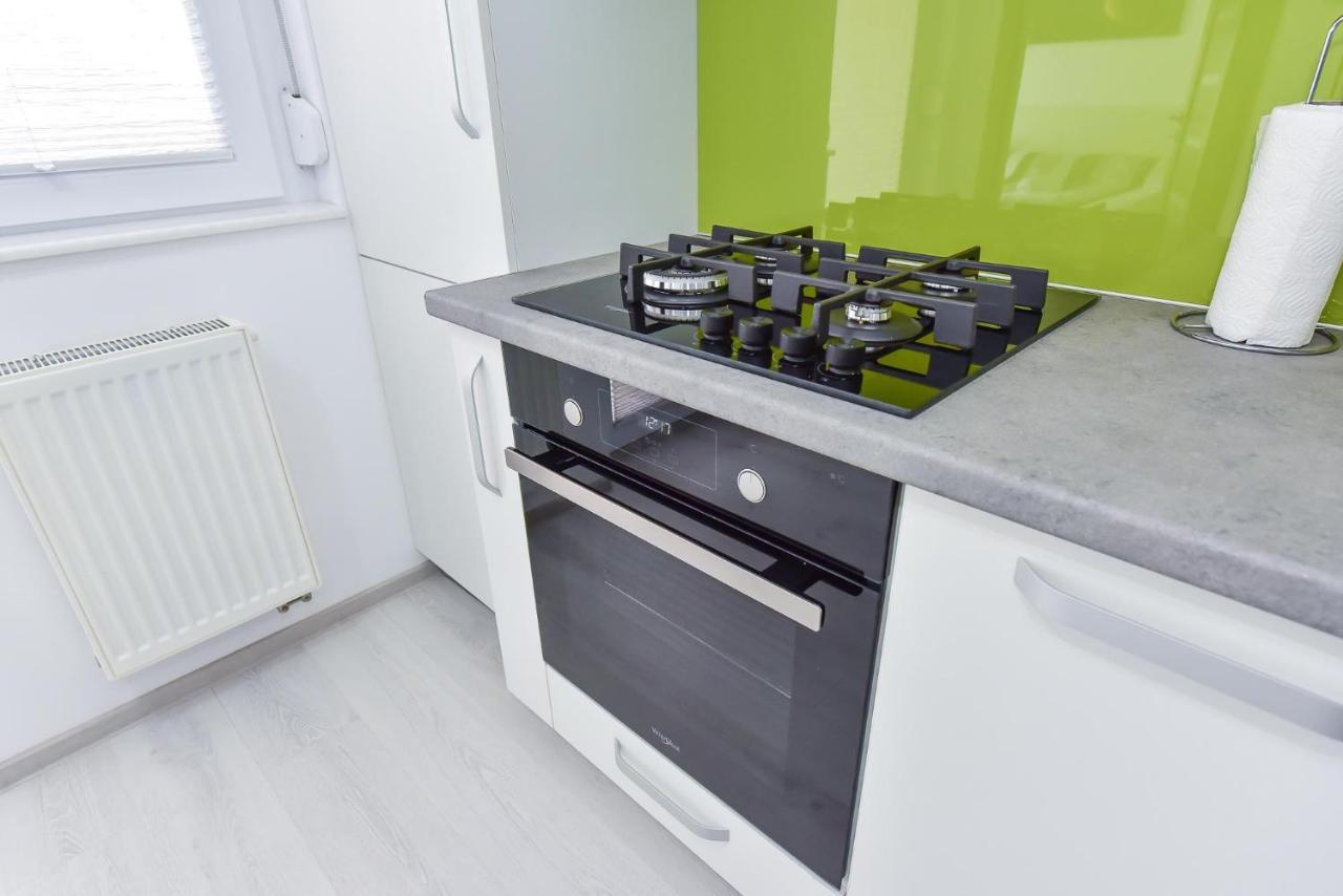 Stylish Stay - Executive - Private Parking And Central Location Oradea Extérieur photo